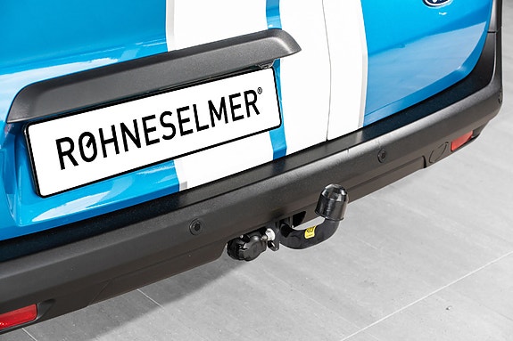 Ford E-Transit Courier 7 of 26