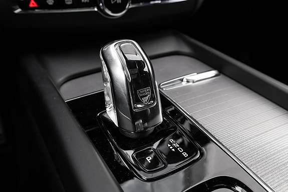 Volvo XC60 16 of 30