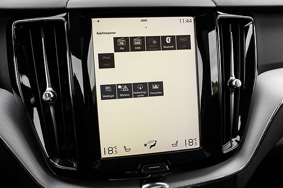 Volvo XC60 17 of 30