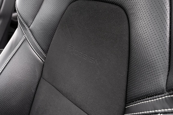 Volvo XC60 25 of 30