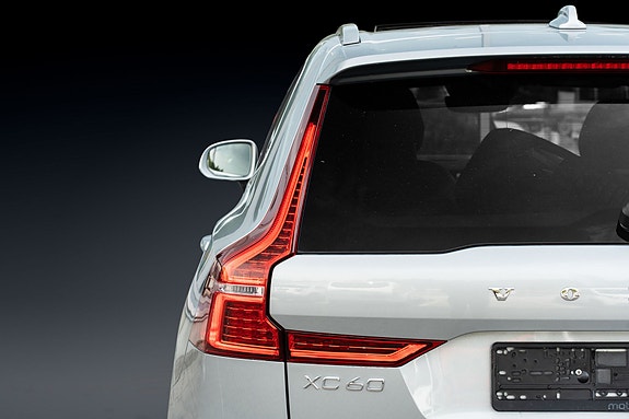 Volvo XC60 9 of 30
