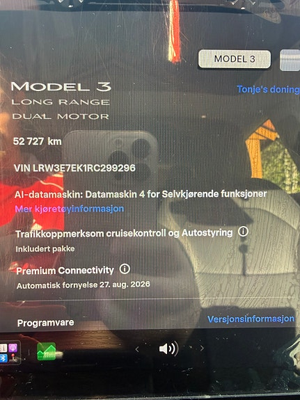 Tesla Model 3 21 of 21