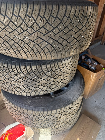 Tesla Model 3 10 of 21