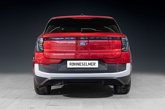 Ford Explorer 8 of 30