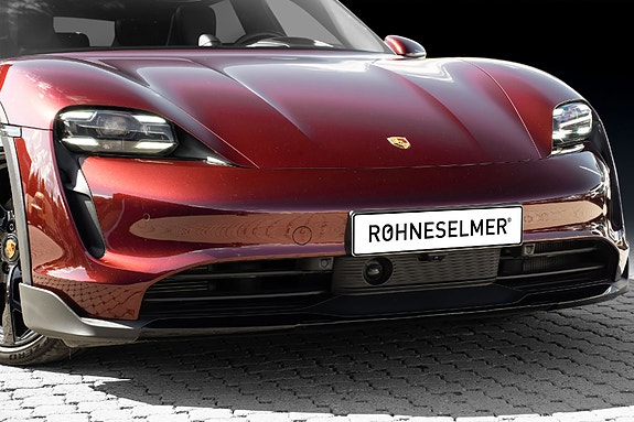 Porsche Taycan Cross Turismo 3 of 30