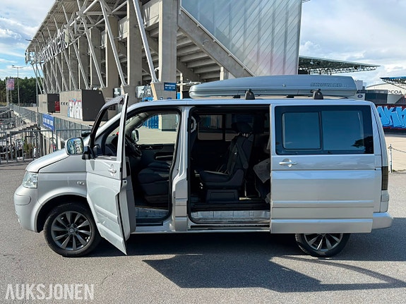 Volkswagen Multivan 10 of 19