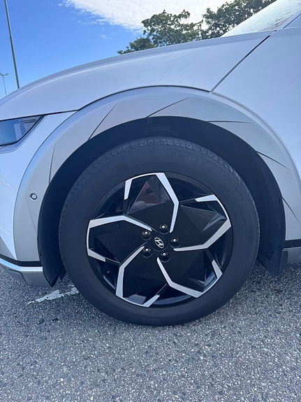 Hyundai Ioniq 5 7 of 30