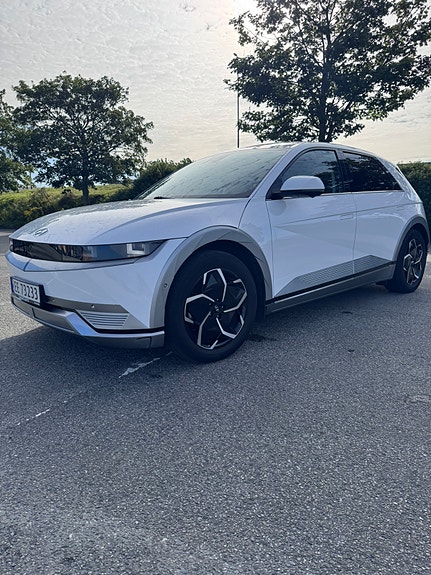 Hyundai Ioniq 5 12 of 30