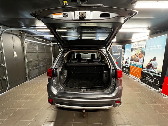 Mitsubishi Outlander 19 of 30
