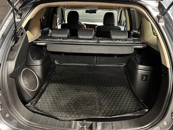 Mitsubishi Outlander 22 of 30