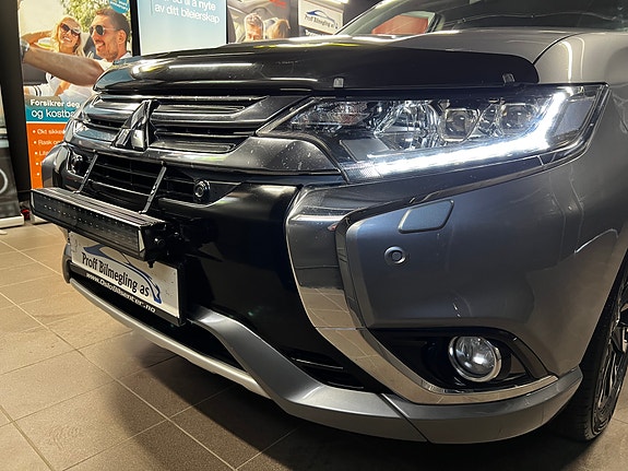 Mitsubishi Outlander 14 of 30