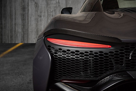 McLaren Artura 10 of 30