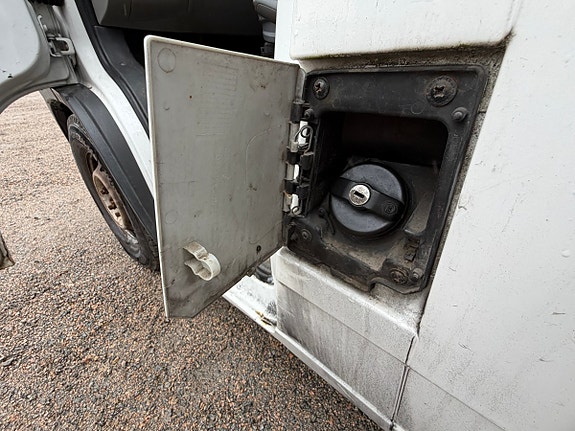 Peugeot 2007 Peugeot Boxer 3.0 HDi bilfrakter - 151 612 km - EU-godkjent til 25.04.2026 - Aluminiumsplan med 25 of 30
