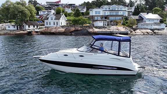 Stingray 250 CS m/ 260 hk Mercruiser MPI V8. Ankervinsj. Baugprop. Lagring inkl! 11 of 30