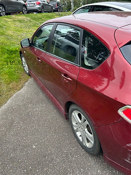 Subaru Impreza 10 of 10
