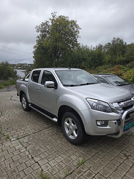 Isuzu D-max 2 of 17