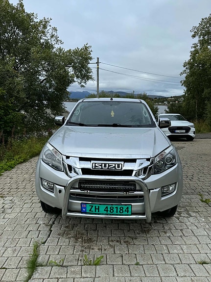 Isuzu D-max 7 of 17