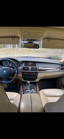 BMW X5 10 of 13
