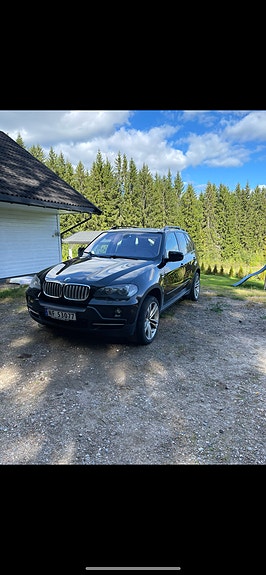 BMW X5 8 of 13