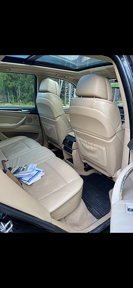 BMW X5 11 of 13