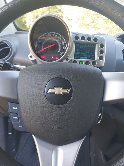 Chevrolet Spark 11 of 24