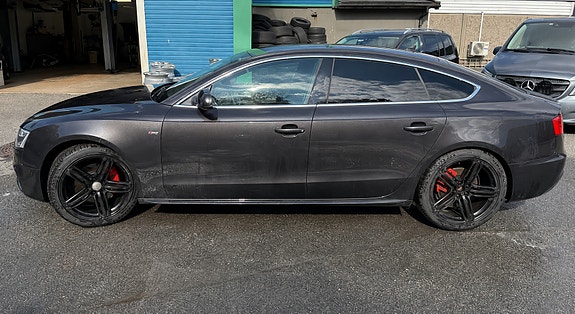 Audi A5 4 of 14
