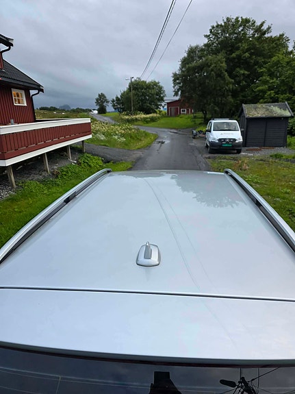 Mercedes-Benz E250 11 of 21