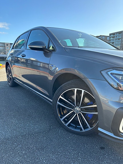 Volkswagen Golf VII 5 of 18