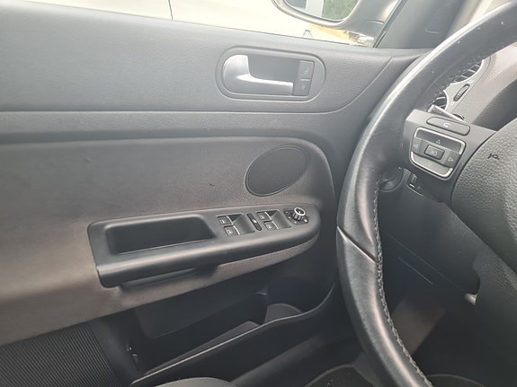 Volkswagen Golf Plus 5 of 10
