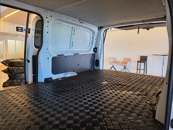 Toyota Proace 16 of 27