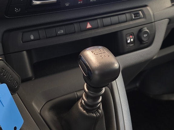 Toyota Proace 26 of 27