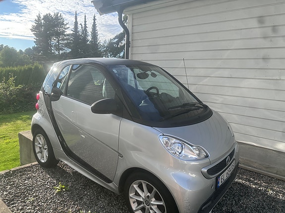 Smart Fortwo 2 of 9