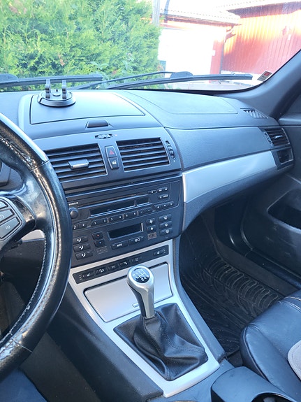 BMW X3 6 of 6