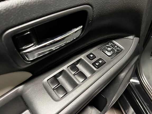 Mitsubishi Outlander 27 of 30