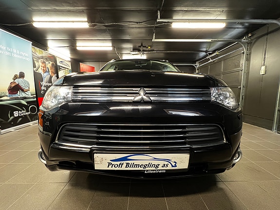 Mitsubishi Outlander 9 of 30