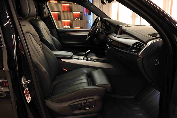 BMW X5 11 of 30
