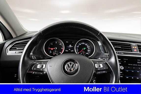 Volkswagen Tiguan 8 of 17