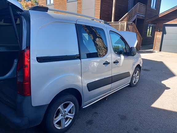 Peugeot Partner 8 of 9