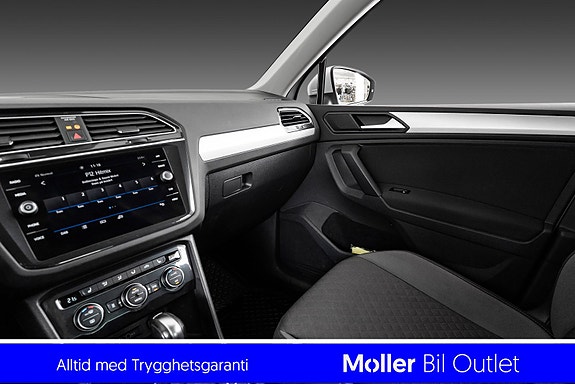 Volkswagen Tiguan 10 of 17