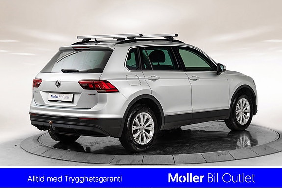 Volkswagen Tiguan 4 of 17