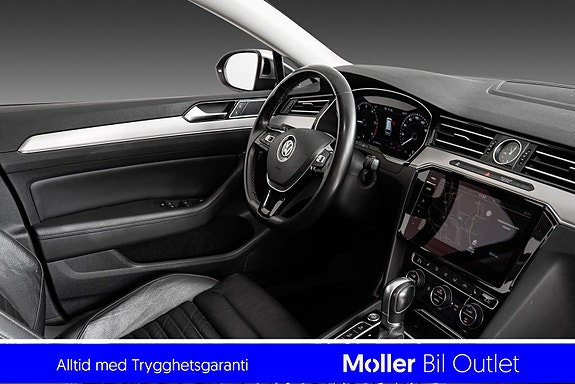 Volkswagen Passat Alltrack 17 of 18