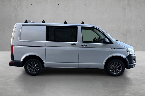 Volkswagen Transporter 8 of 20