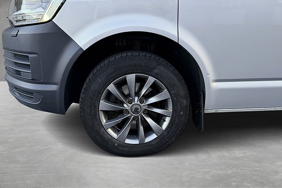 Volkswagen Transporter 13 of 20