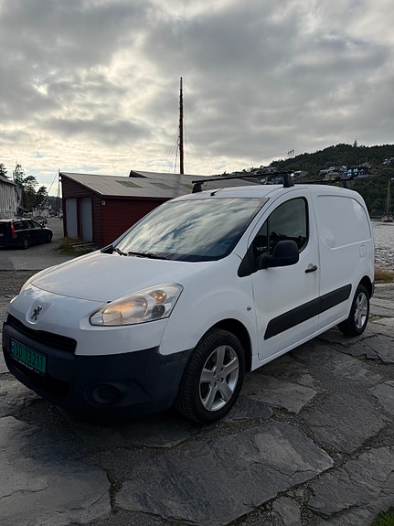 Peugeot Partner 2 of 11
