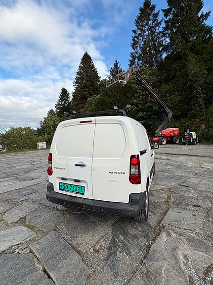 Peugeot Partner 5 of 11