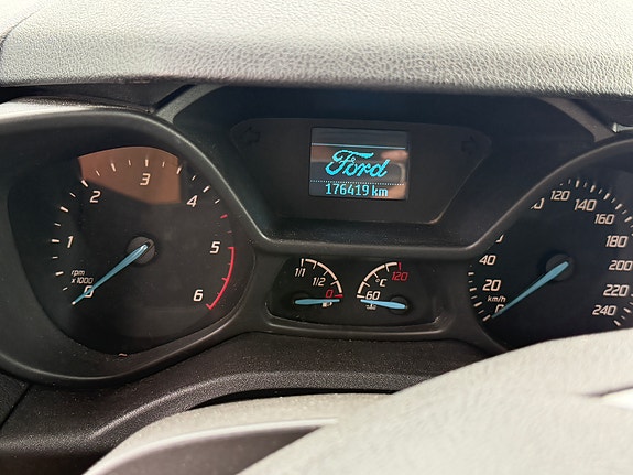 Ford Transit Connect 28 of 29
