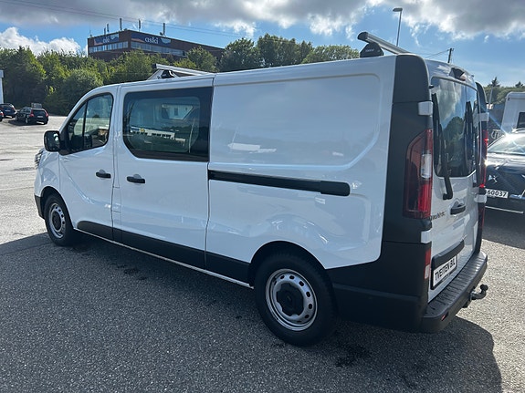 Renault Trafic 3 of 21
