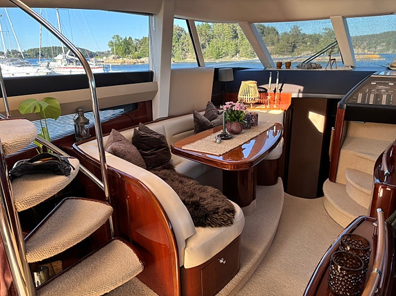 2006 mod Princess P57 med Volvo Penta D12-800 vurderes solgt 21 of 30
