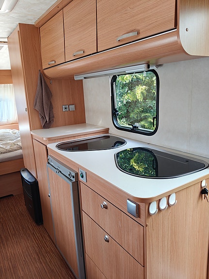 Adria Altea 542 PK 10 of 16