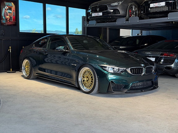 BMW M4 11 of 30